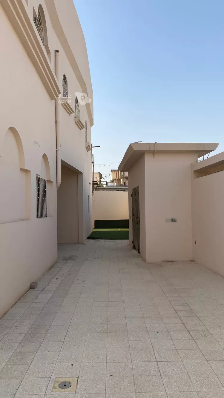 Villa for Sale in Al Hofuf Mahasin 9