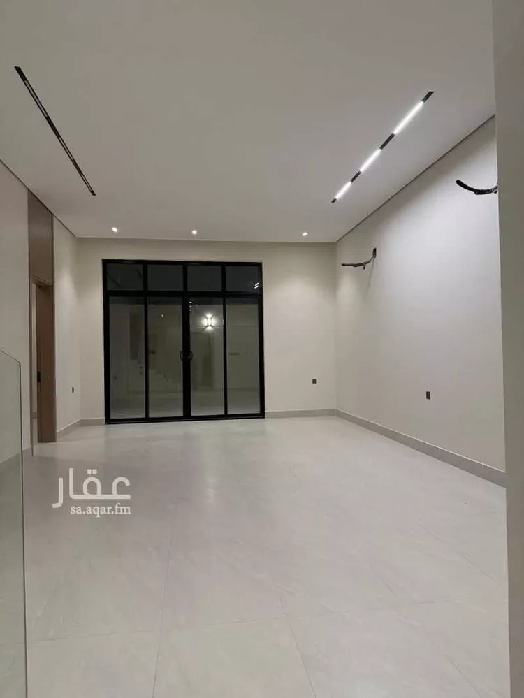 فيلا للبيع في شارع المغزل, حي اليرموك, مدينة الرياض, منطقة الرياض صورة 2