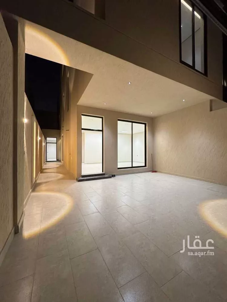 Floor for Sale in Riyadh Al Janadriyah