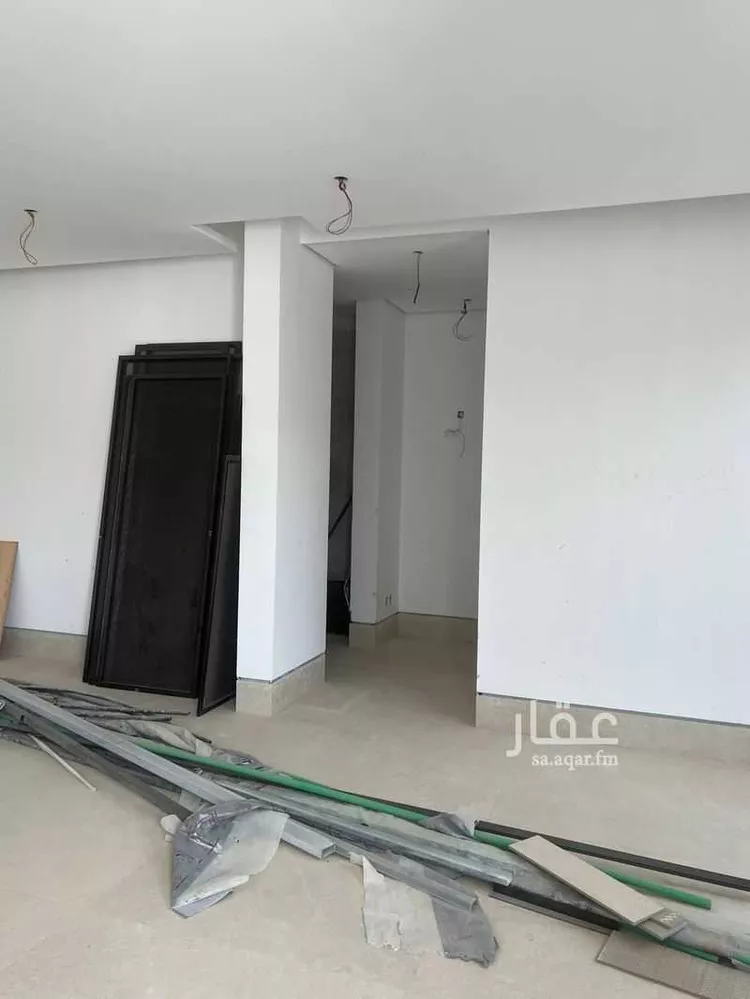 فيلا للبيع في شارع ابن أبي ذئب, حي الصفاء, مدينة الرياض, منطقة الرياض 10