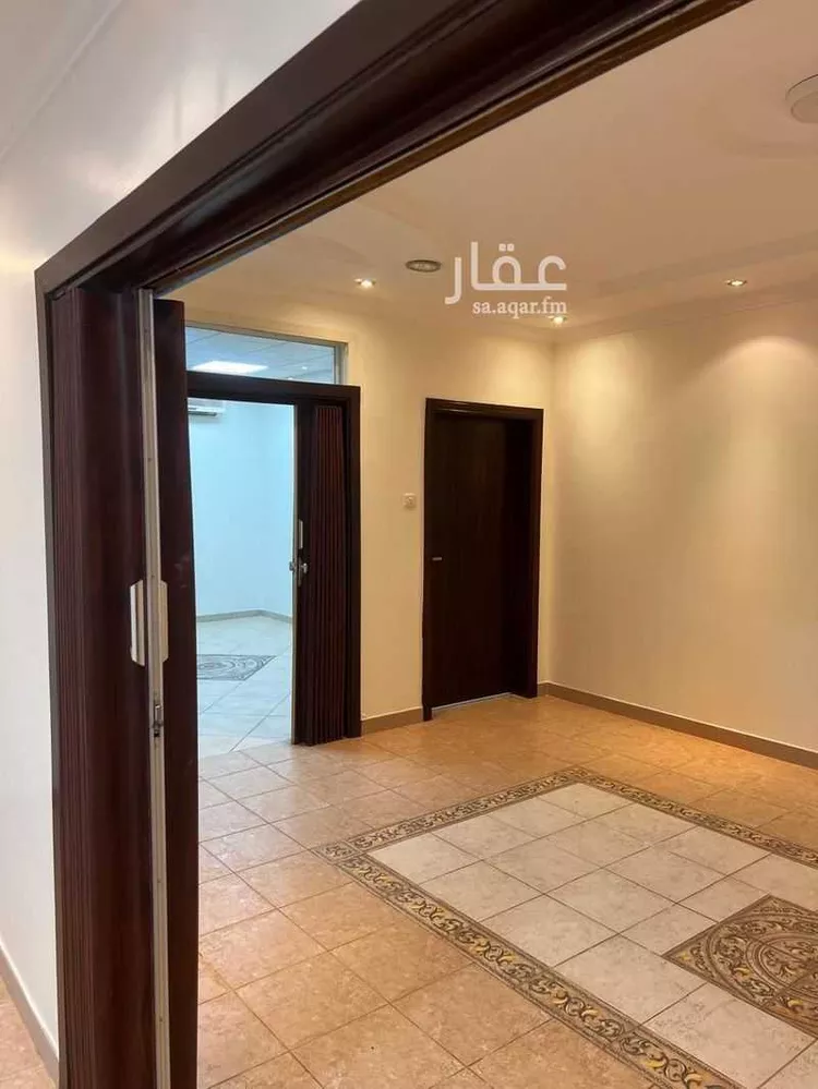 فيلا للبيع في شارع الصافي, حي الربوة, مدينة الرياض, منطقة الرياض صورة 3