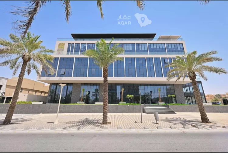 مكتب تجاري للإيجار في شارع الملك عبدالله ابن عبدالعزيز سعود الفرعي, حي النزهة, مدينة الرياض, منطقة الرياض