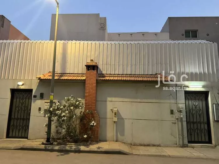 فيلا للبيع في شارع الفارسية, حي الربوة, مدينة الرياض, منطقة الرياض صورة 3