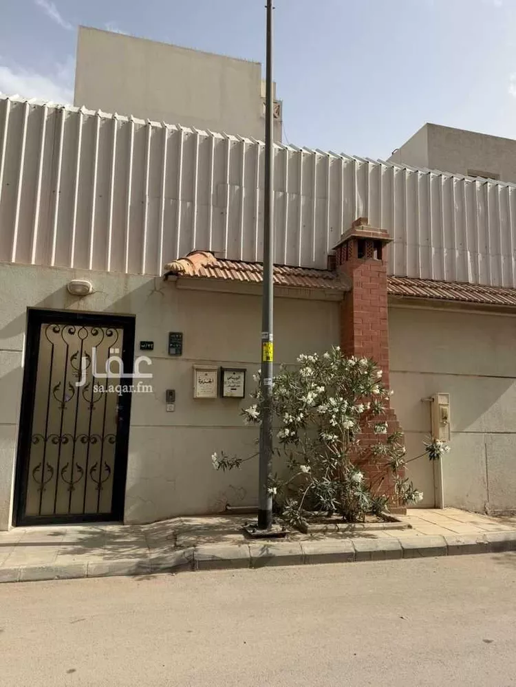 فيلا للبيع في شارع الفارسية, حي الربوة, مدينة الرياض, منطقة الرياض