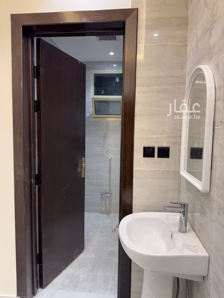 شقة للإيجار في شارع رقم 140, حي ظهرة لبن, مدينة الرياض, منطقة الرياض صورة 3