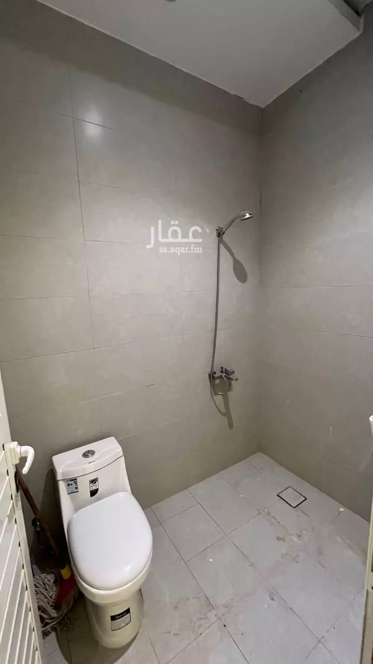 شقة للإيجار في شارع المفضل بن المهلب, حي المعذر, مدينة الرياض, منطقة الرياض صورة 4
