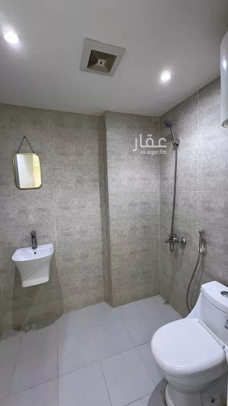 شقة للإيجار في شارع الخليف, حي المعذر, مدينة الرياض, منطقة الرياض صورة 5