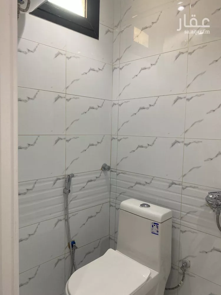 عمارة للبيع في شارع المظفر بن سعدالله, حي المعذر, مدينة الرياض, منطقة الرياض صورة 5