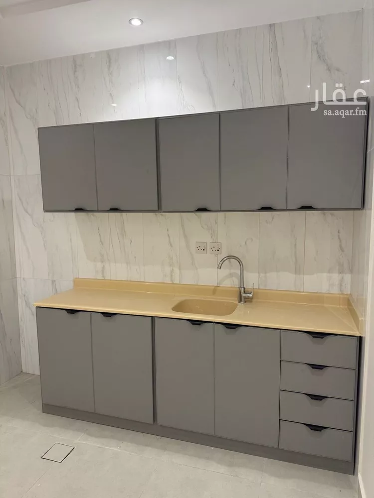 شقة للإيجار في شارع شبيب القفصي, حي المعذر, مدينة الرياض, منطقة الرياض صورة 2