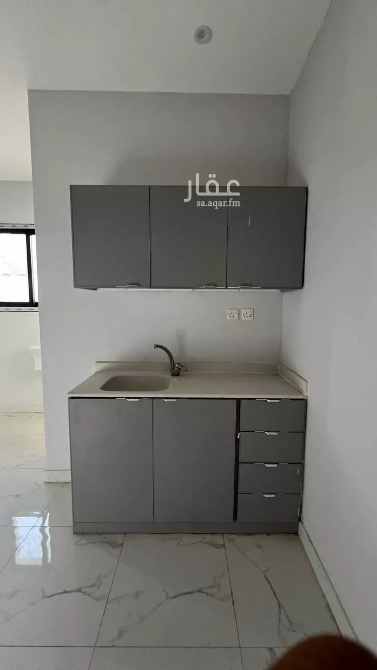 شقة للإيجار في شارع الخليف, حي المعذر, مدينة الرياض, منطقة الرياض صورة 2
