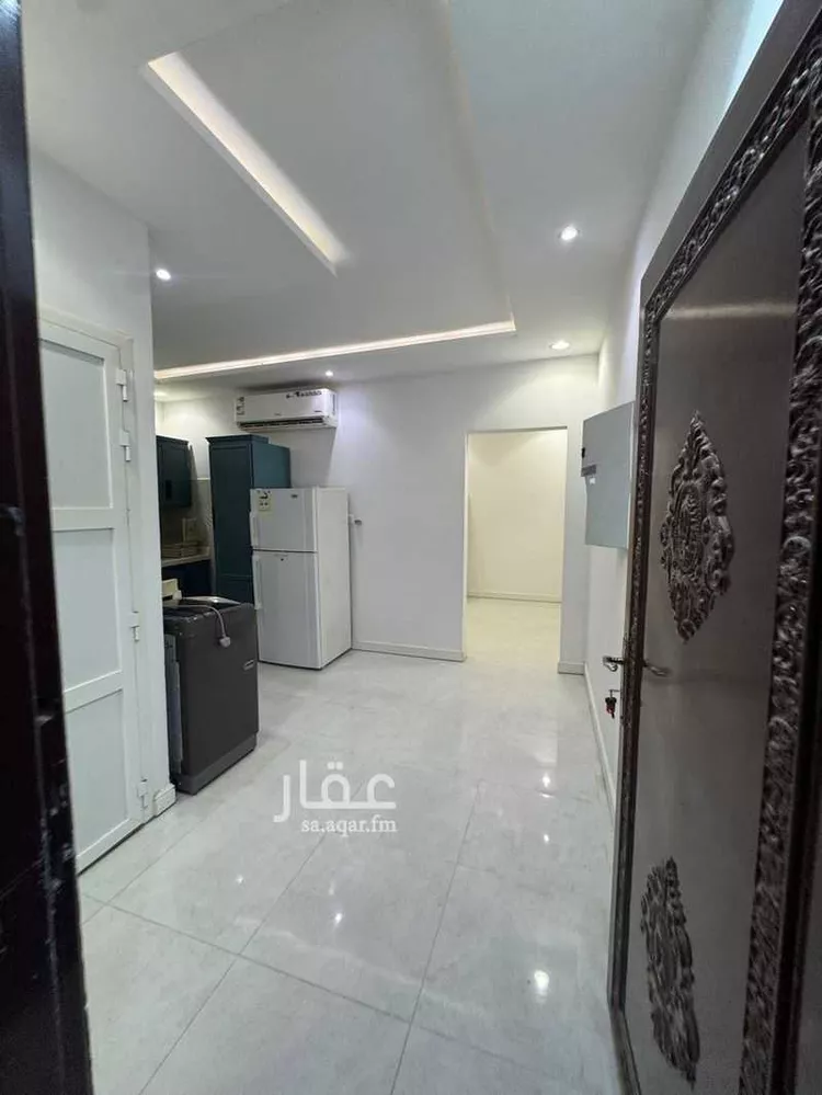 شقة للإيجار في شارع روضة الخزرج, حي المعذر, مدينة الرياض, منطقة الرياض