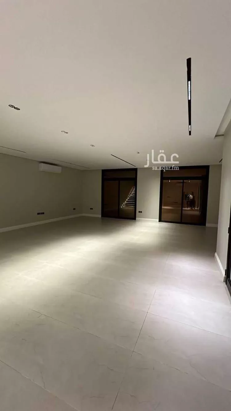 فيلا للإيجار في شارع يوسف السيرافي, حي العارض, مدينة الرياض, منطقة الرياض صورة 4