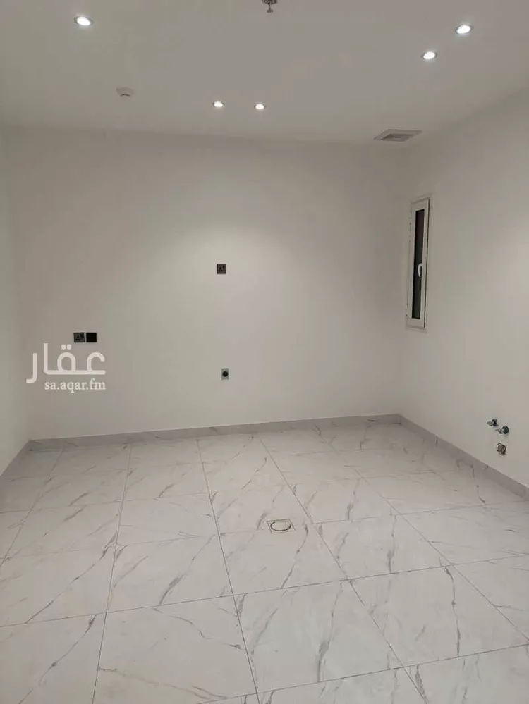 شقة للإيجار في شارع العطايف ، حي الحمراء ، الخبر ، الخبر