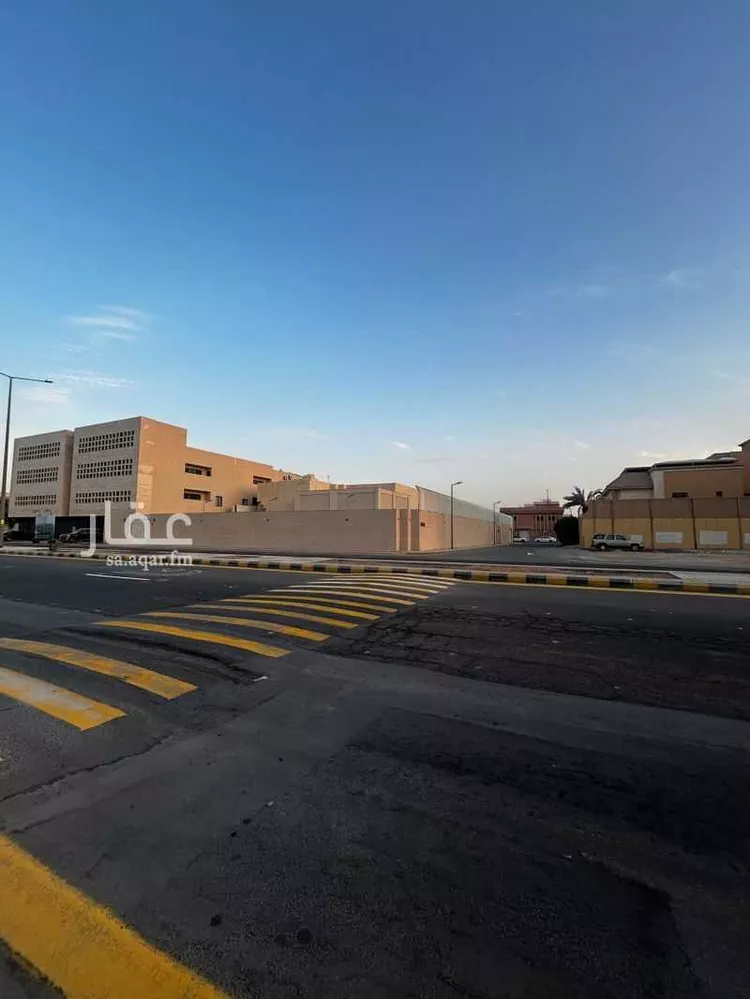 أرض للبيع في شارع حسين بن غنام, حي النزهة, مدينة الرياض, منطقة الرياض 6