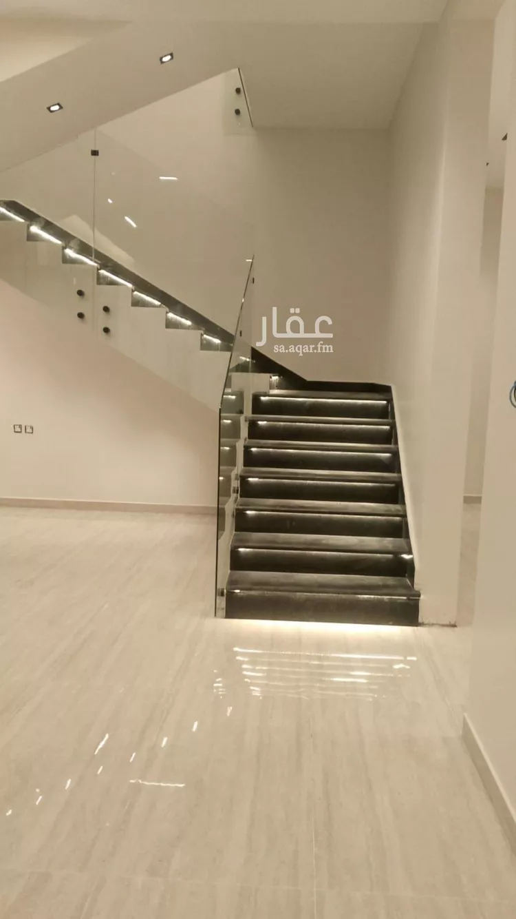 فيلا للبيع في شارع احمد ابن , حي الرمال, مدينة الرياض, منطقة الرياض صورة 4