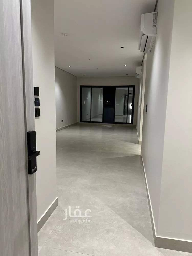 شقة للإيجار في شارع الحارث بن سليل, حي العارض, مدينة الرياض, منطقة الرياض صورة 2