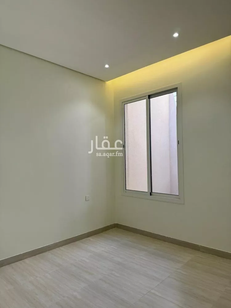 Floor for Rent in Riyadh Al Mahdiyah صورة 4