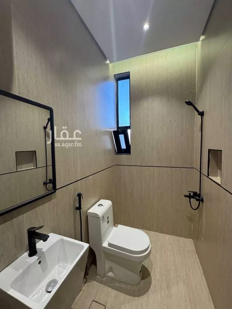 عمارة للبيع في شارع جبل الجزيرة, حي ظهرة لبن, مدينة الرياض, منطقة الرياض صورة 2