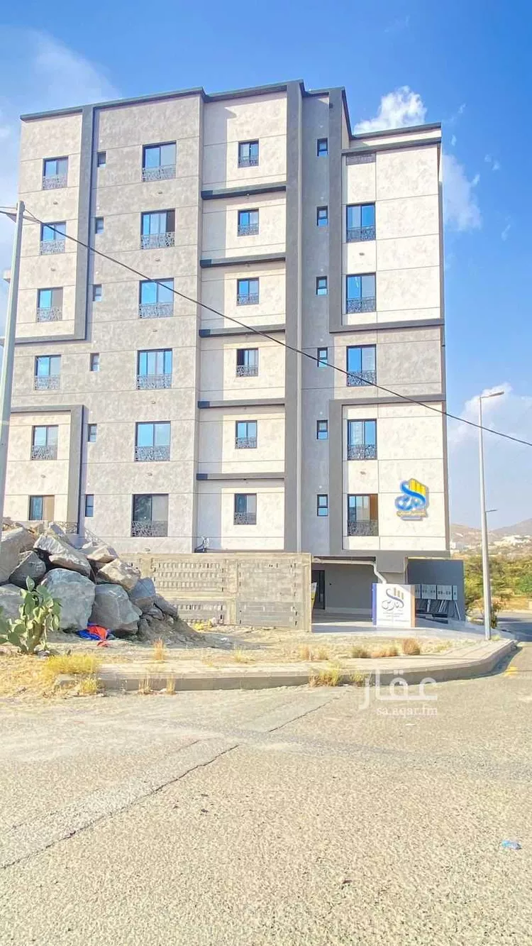 Building for Sale in Al Bahah Al Dhafyr