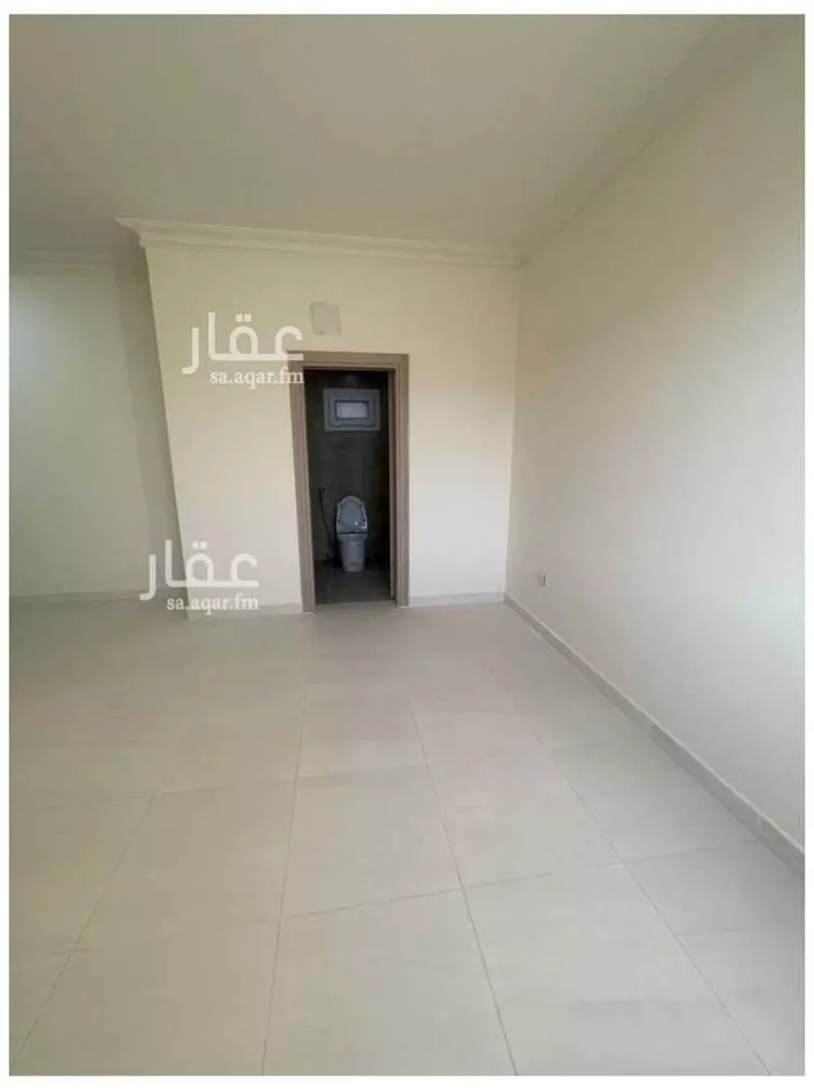 فيلا للإيجار في شارع 2119332, حي مطار الملك خالد الدولي, مدينة الرياض, منطقة الرياض 6