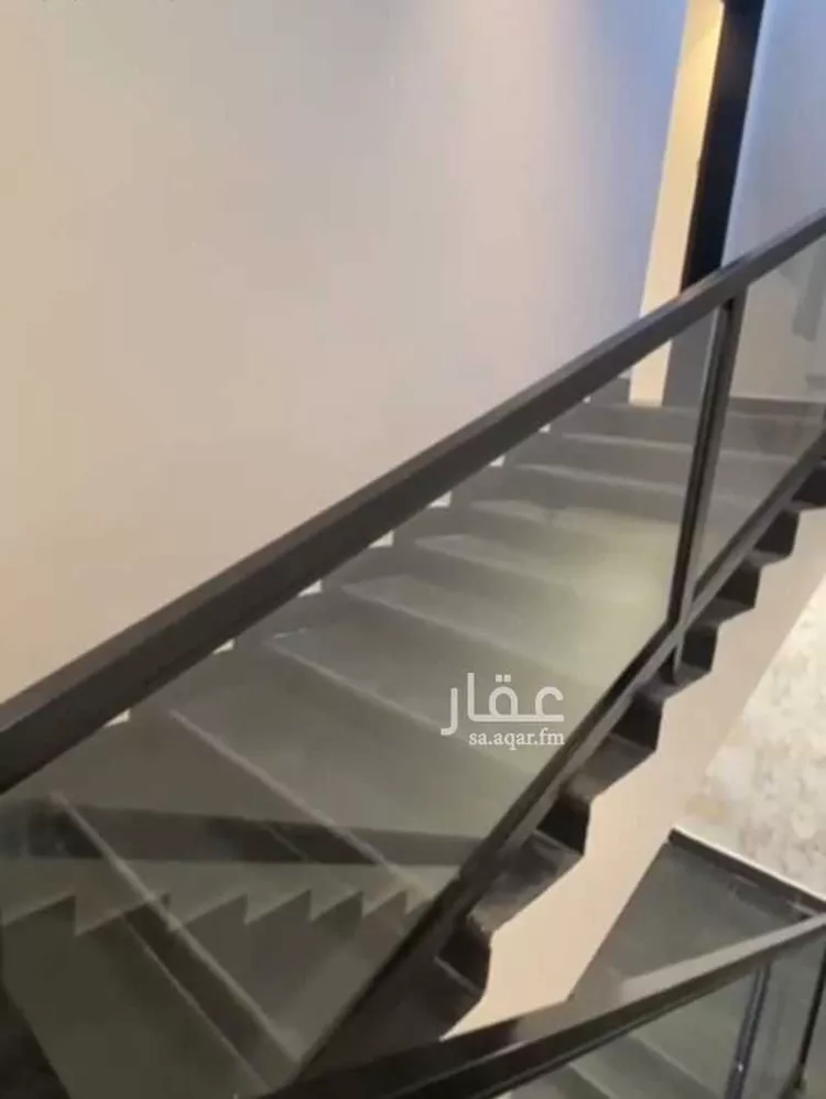 دور للبيع في شارع مالك بن الحارث ، حي بدر ، الرياض ، منطقة الرياض 1 صورة