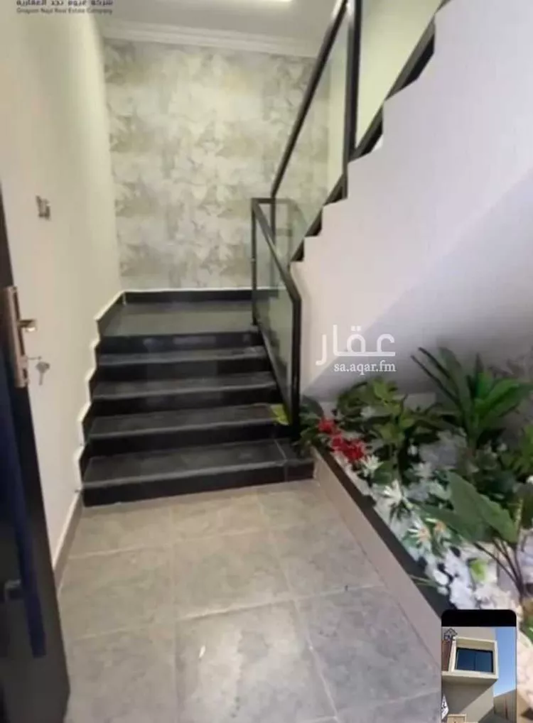 دور للبيع في شارع مالك بن الحارث ، حي بدر ، الرياض ، منطقة الرياض صورة 4