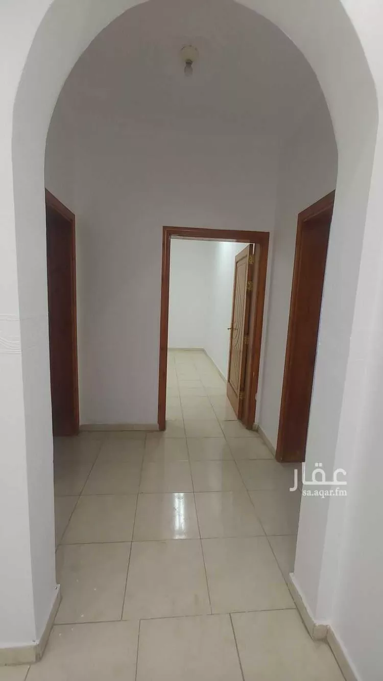 عمارة للبيع في شارع محمد بن خلف ، حي السكة الحديد ، المدينة المنورة ، منطقة المدينة المنورة صورة 3