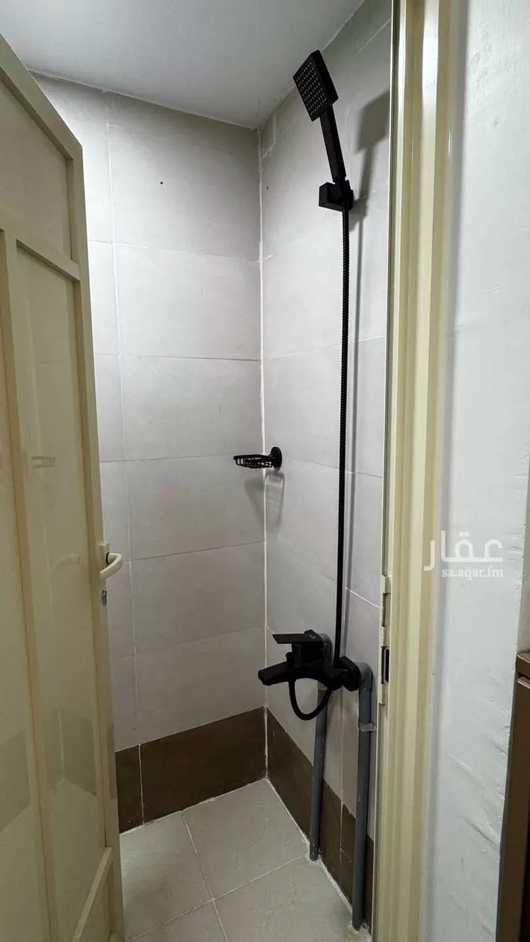 غرفة للإيجار في شارع قيس بن عبدالمنذر, حي التحلية, مدينة الخبر, المنطقة الشرقية صورة 5
