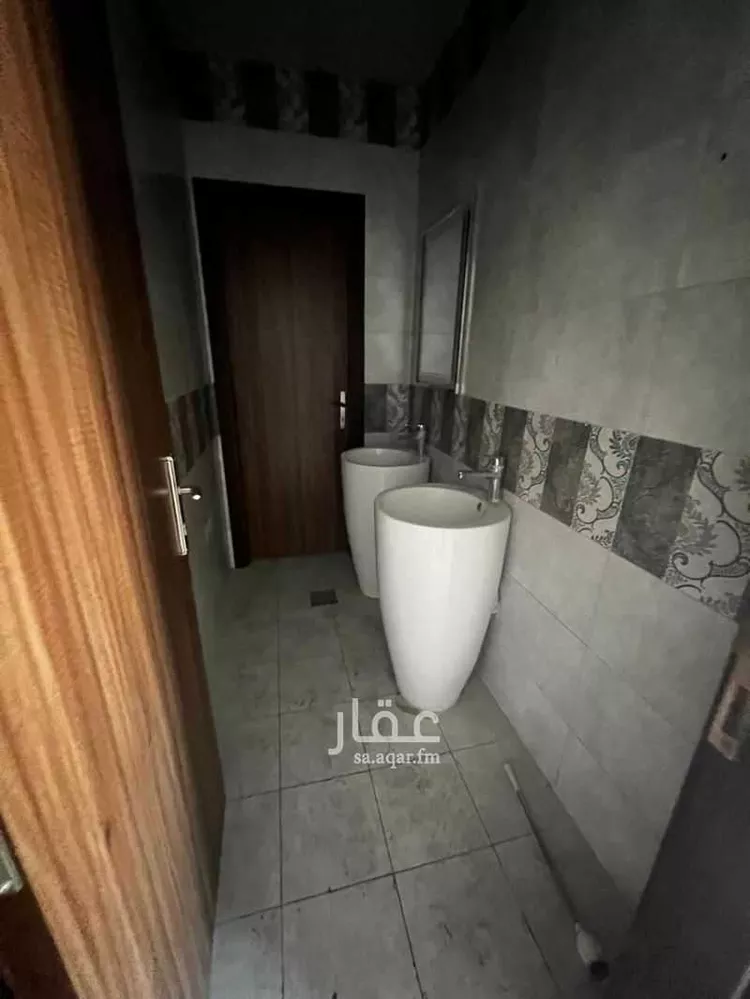 محل للإيجار في شارع طريق الملك فهد فرعي, حي البوادي, مدينة جدة, منطقة مكة المكرمة 7