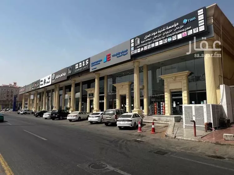 Shop for Rent in Jeddah Al Bawadi صورة 2
