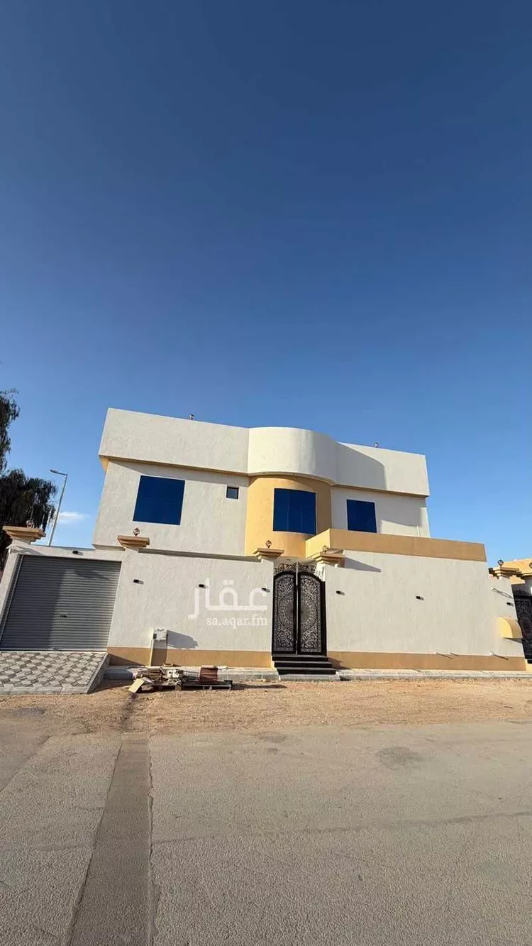 فيلا للبيع في شارع الارقم ابن عبدالله الحارث ، حي الشقة ، بريدة ، بريدة صورة 3