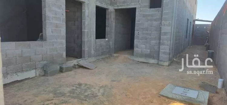 فيلا للبيع في شارع الطرفيه الغربيه ، حي قفار ، حائل ، منطقة حائل صورة 4
