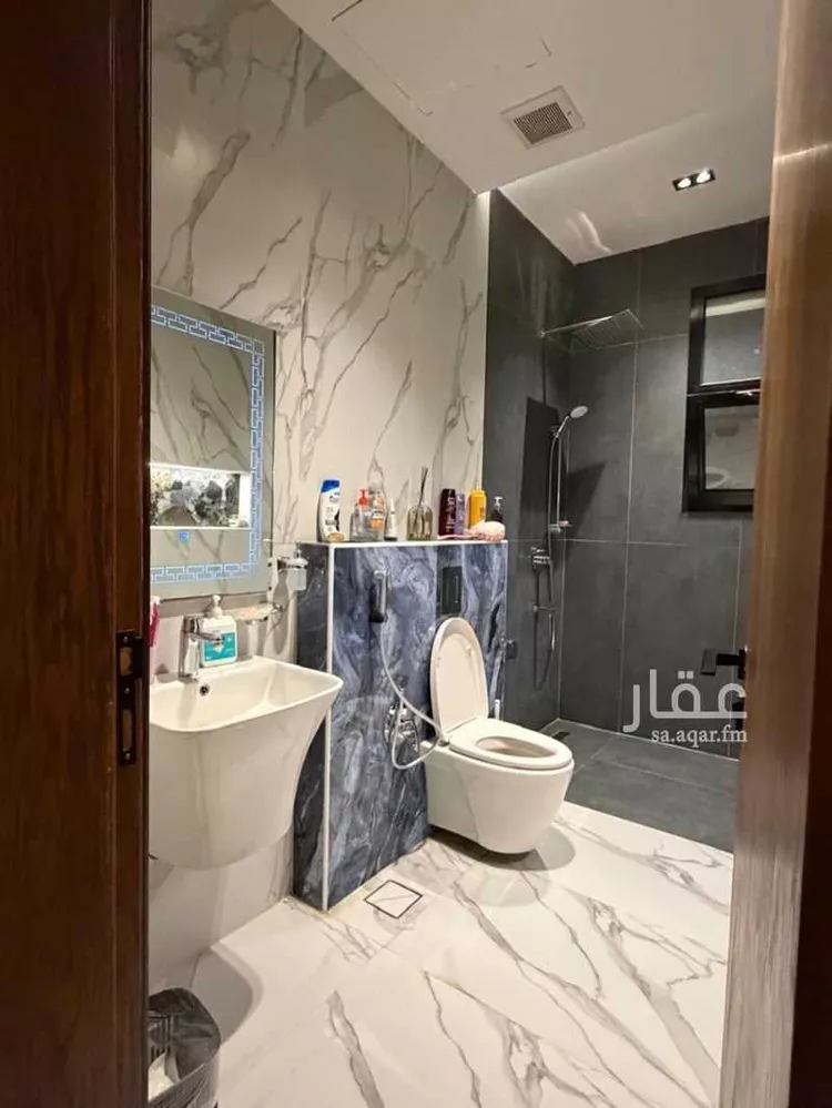 شقة للإيجار في شارع خليفة العتيبي, حي القيروان, مدينة الرياض, منطقة الرياض 12