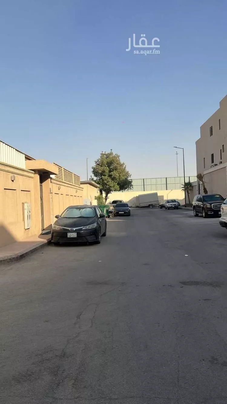 فيلا للبيع في شارع الشاطئ, حي النهضة, مدينة الرياض, منطقة الرياض صورة 2