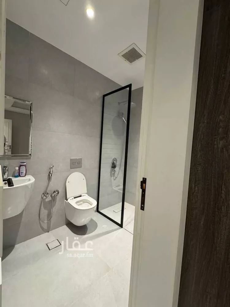 شقة للإيجار في شارع ابن الحمصي, حي حطين, مدينة الرياض, منطقة الرياض 11