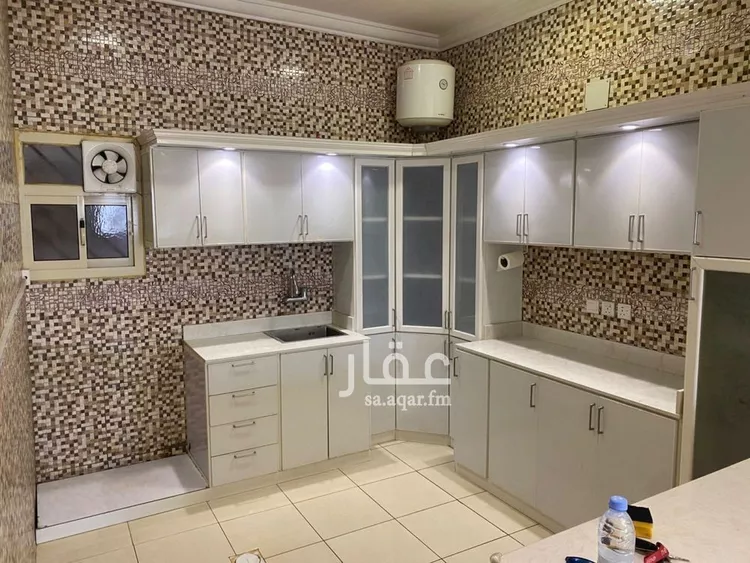 شقة للإيجار في شارع شهيد الدين ثم الوطن يحيى محمد يحيى الش, حي القيروان, مدينة الرياض, منطقة الرياض صورة 2