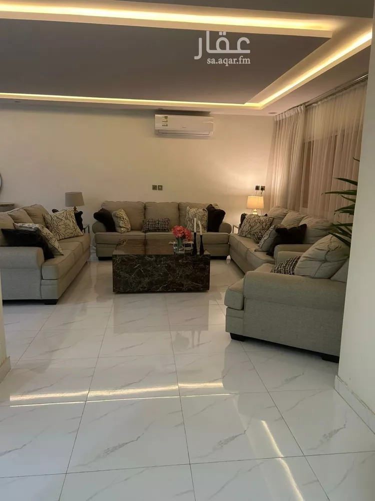 فيلا للبيع في شارع الطيف, حي الجنادرية, مدينة الرياض, منطقة الرياض