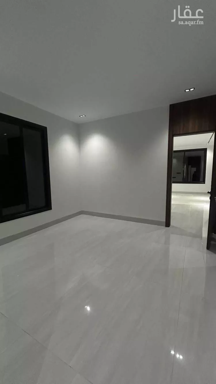Floor for Sale in Riyadh Al Janadriyah 6