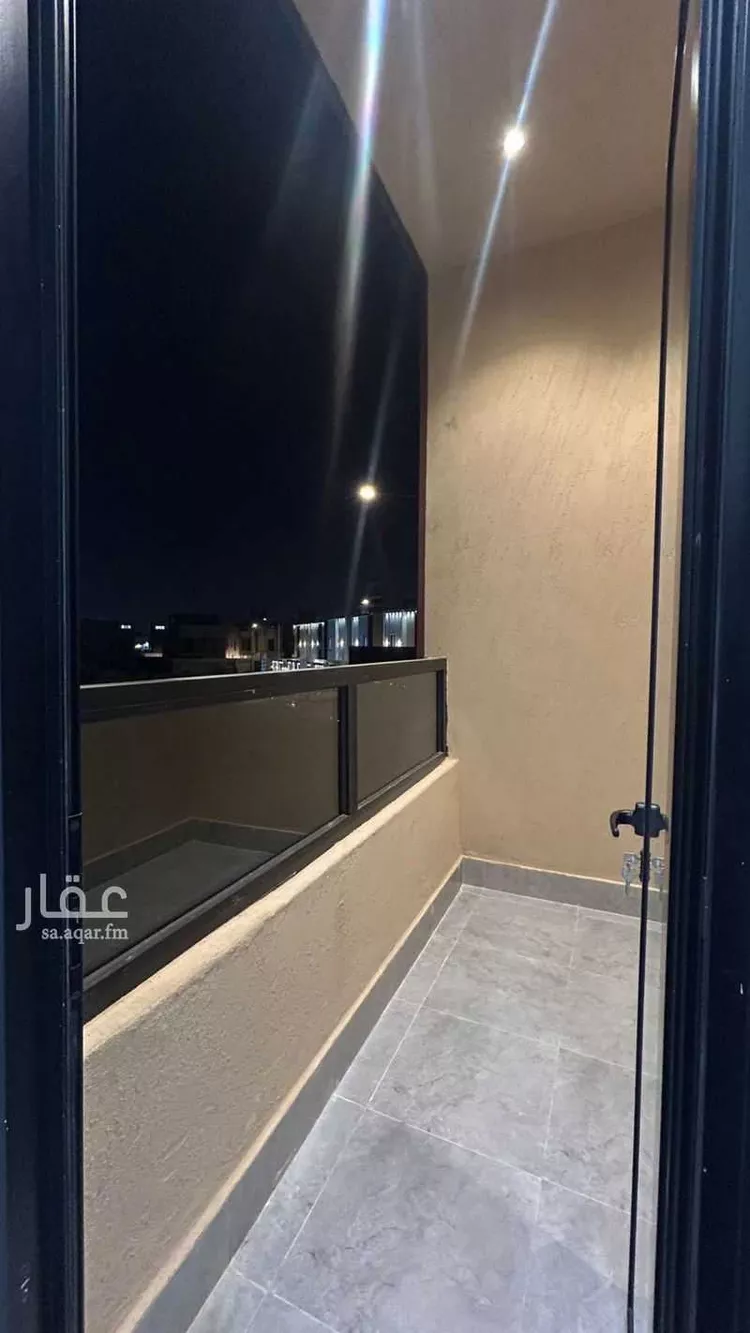 Floor for Sale in Riyadh Al Janadriyah 13