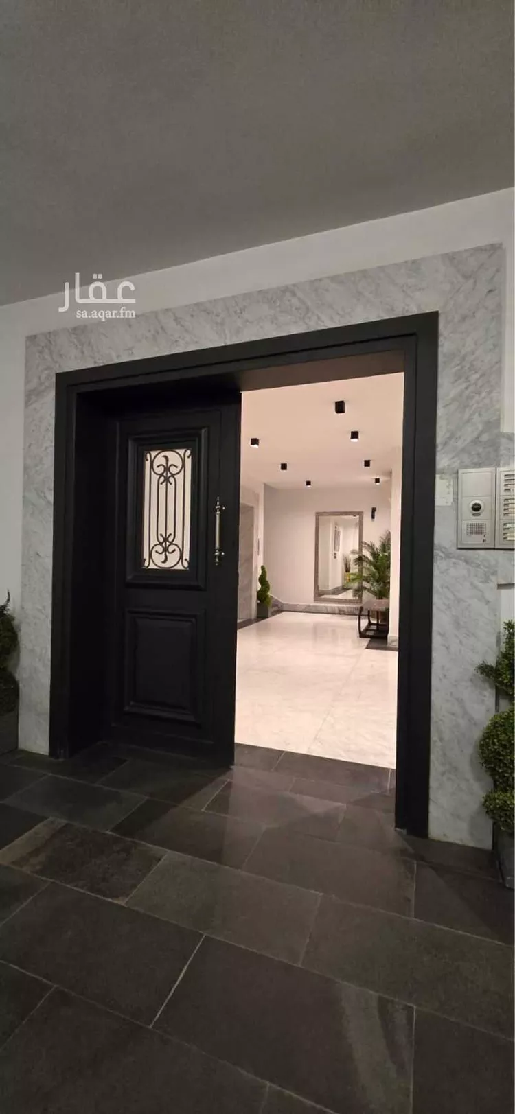 Building for Sale in Jeddah Al Faisaliah صورة 4