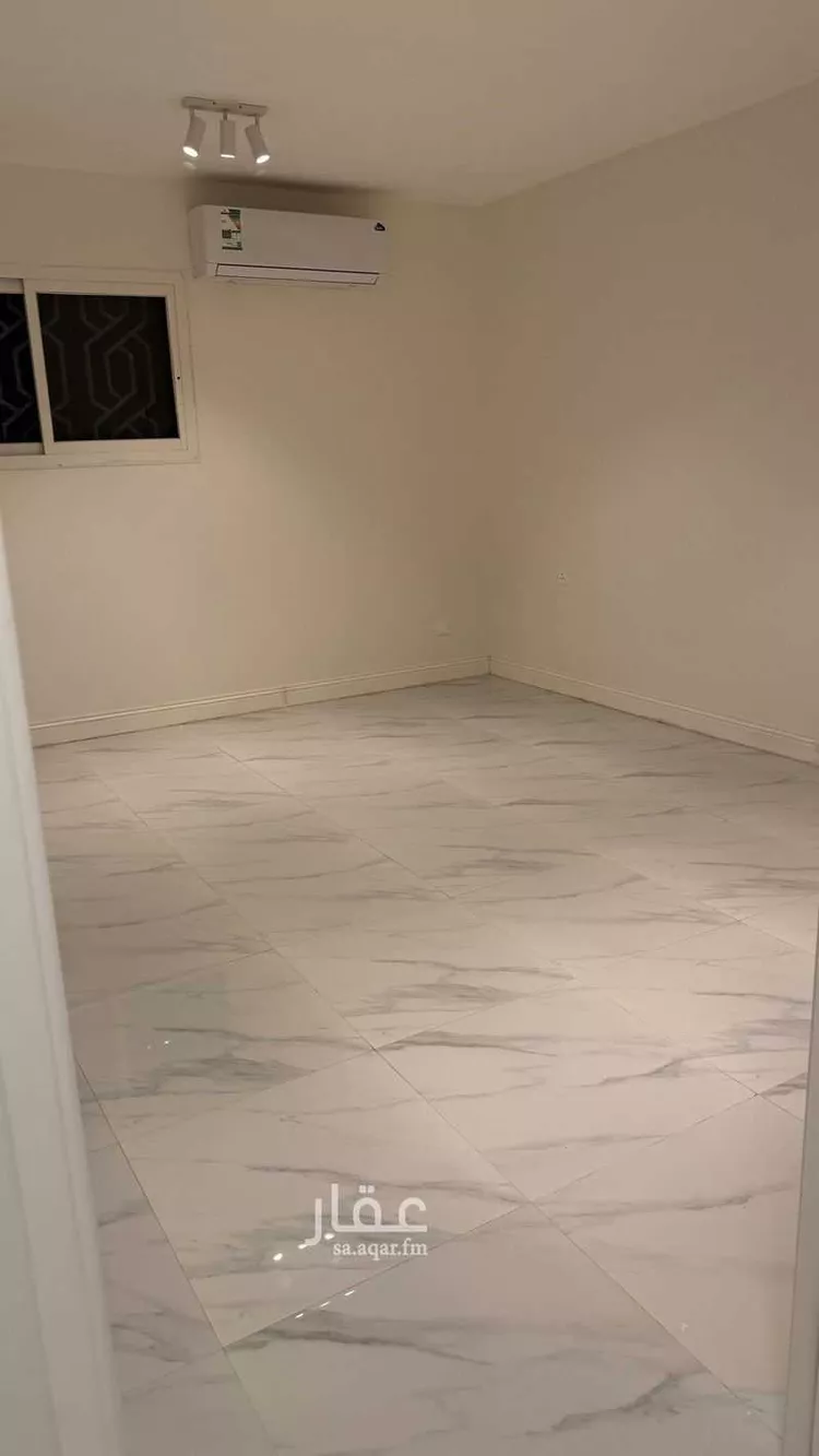 Floor for Rent in Riyadh Al Mohammadiyah صورة 4