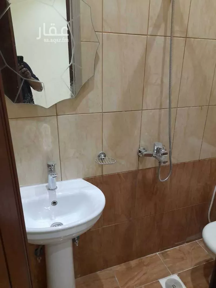 شقة للإيجار في شارع ابراهيم الاحدب ، حي النزهة ، جدة ، جدة صورة 2