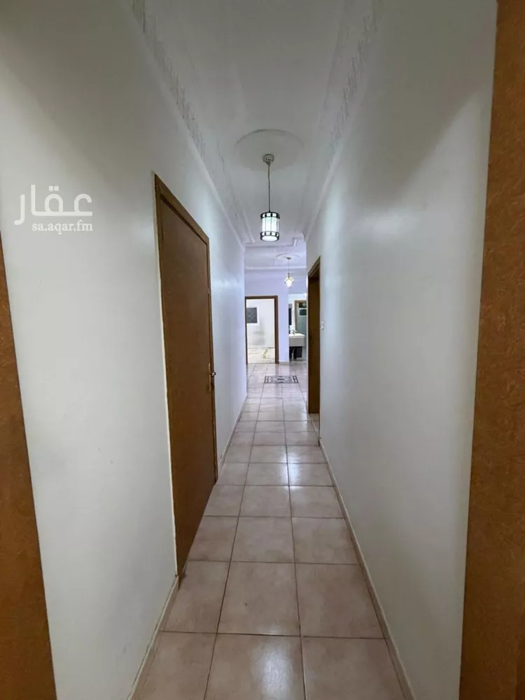 فيلا للبيع في شارع المنقلة, حي اليرموك, مدينة الرياض, منطقة الرياض 16