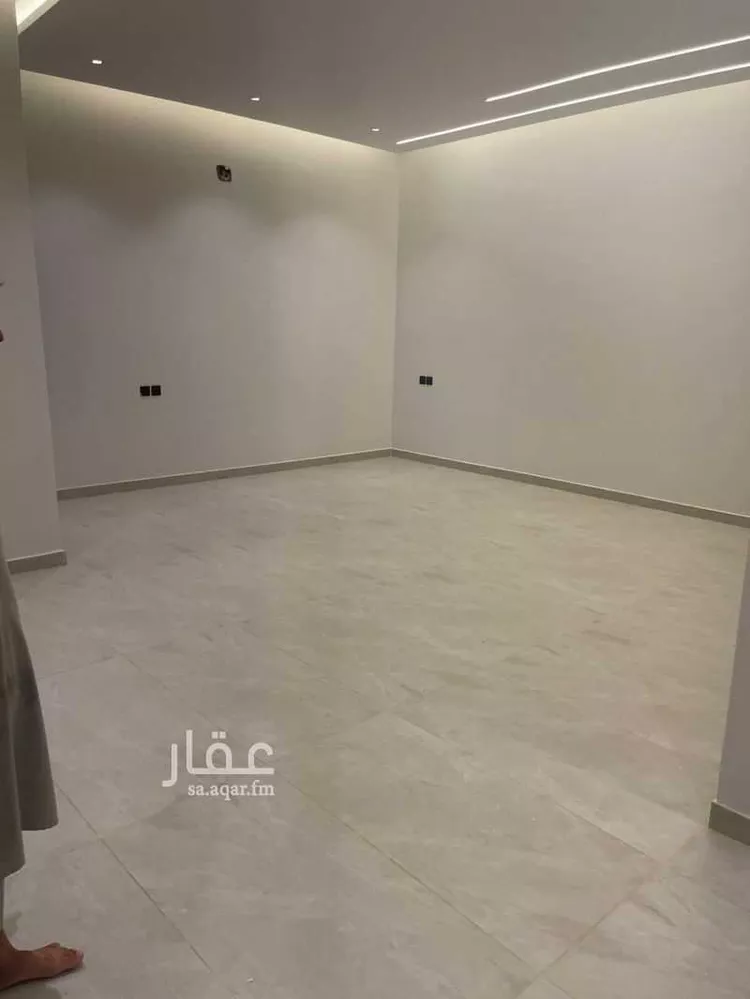 فيلا للبيع في شارع خريص, حي الجنادرية, مدينة الرياض, منطقة الرياض صورة 5