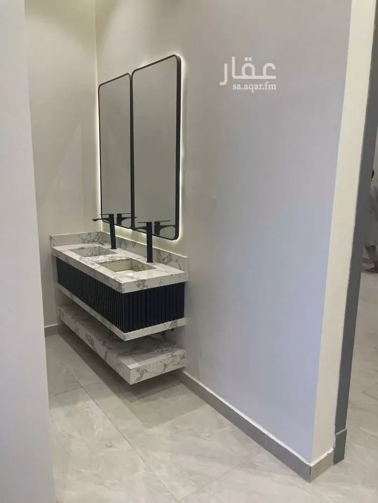 فيلا للبيع في شارع خريص, حي الجنادرية, مدينة الرياض, منطقة الرياض صورة 4