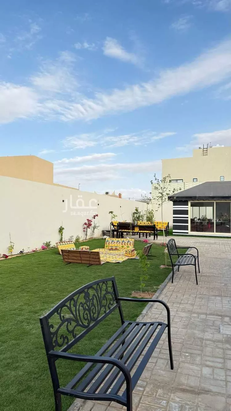 استراحة للبيع في شارع 2166320, حي الرمال, مدينة عنيزة, منطقة القصيم