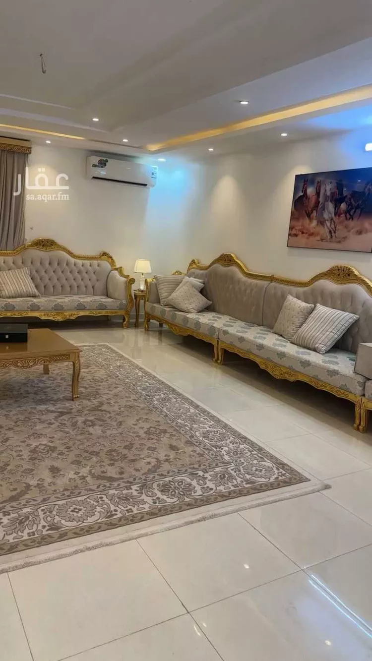 Floor for Rent in Al Muzahimiyah Al Ulaya