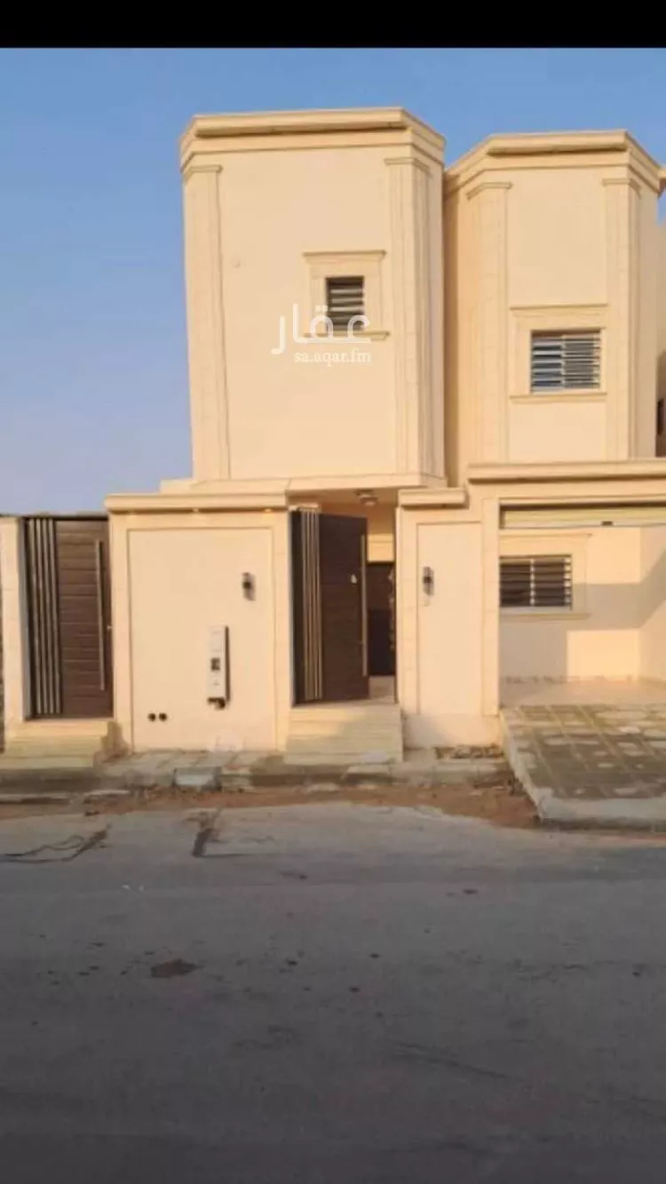 Villa for Rent in Al Muzahimiyah Al Ulaya 1 صورة