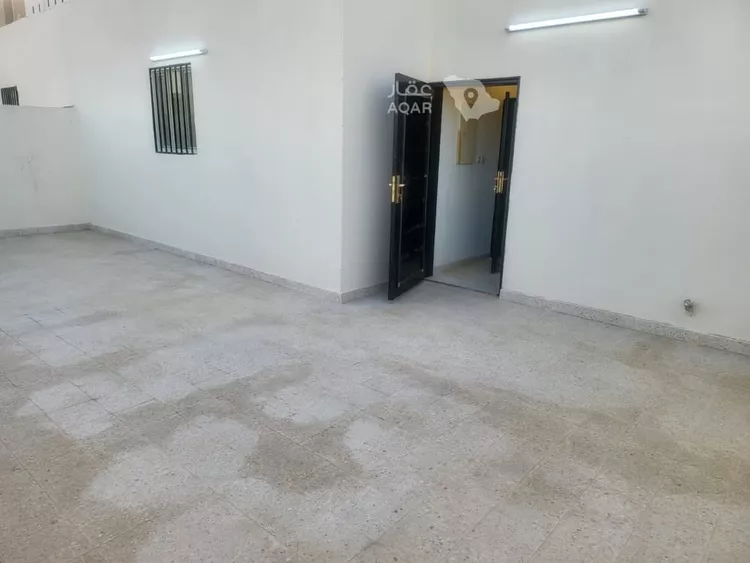 شقة للإيجار في شارع عائشة بنت عبد الرحمن, حي الفيصلية, مدينة الخرج, منطقة الرياض 5