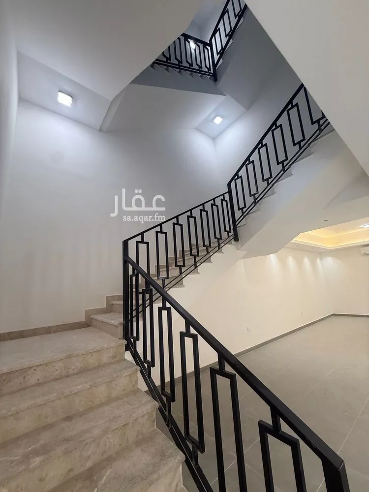 فيلا للإيجار في شارع 1016, حي النرجس, مدينة الرياض, منطقة الرياض 15